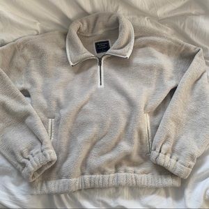 BNWOT Abercrombie & Fitch Fleece Half-Zip